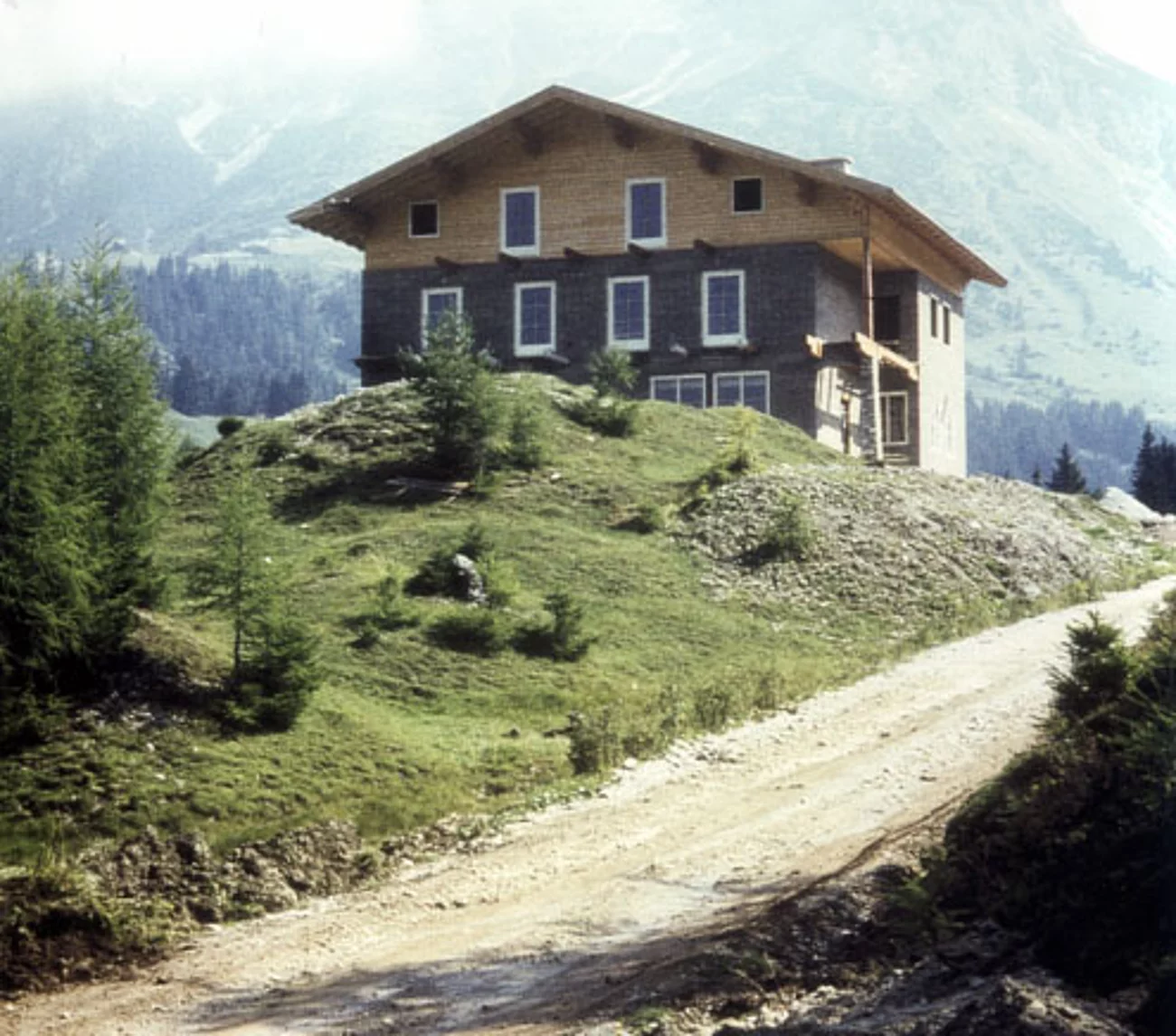Übergossene Alm - altes Bild der Alm im Sommer