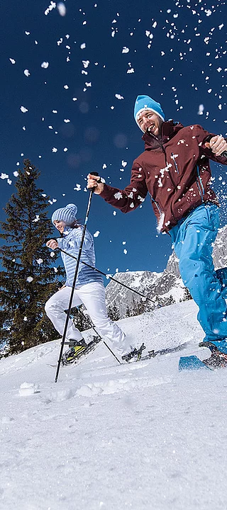 Person Schneeschuhwandern am Hochkoenig - Übergossene Alm Resort